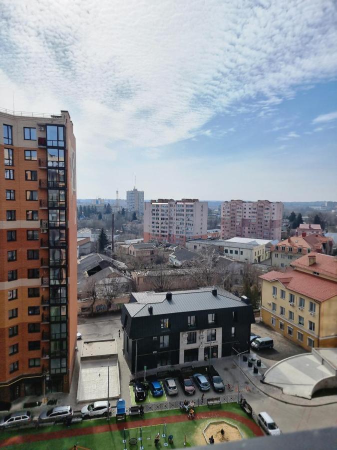 Яровиця Люкс Lutsʼk Exteriör bild